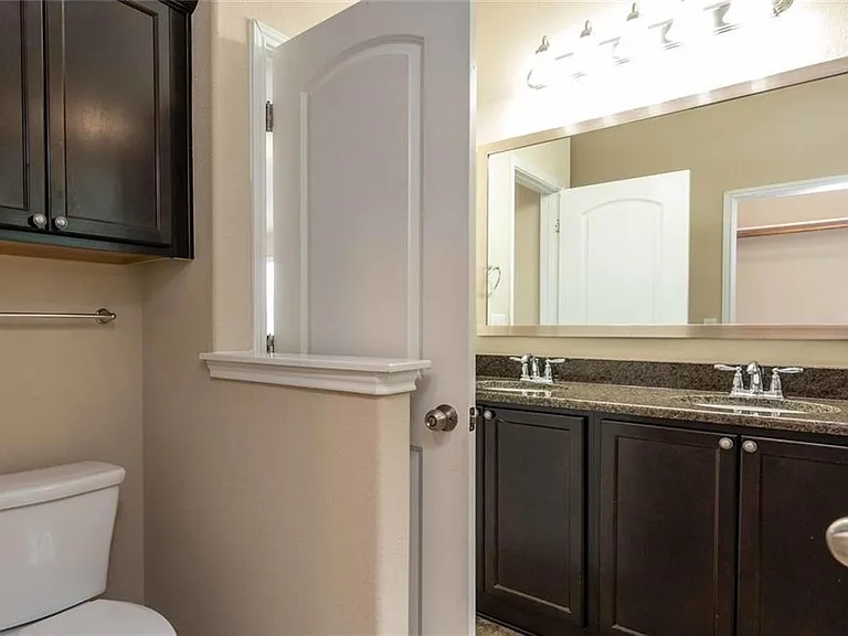 11600 Sewickley Ct S — Photo 27