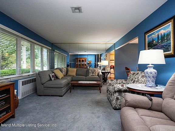 3rd image of 222 Chesterton Ave