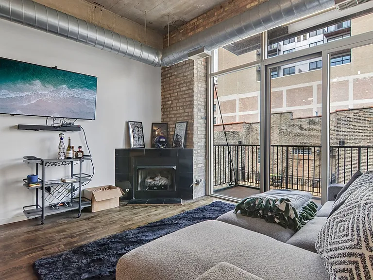 1528 S Wabash Ave #405 — Photo 4