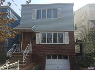 117 Patterson St, Harrison, NJ 07029