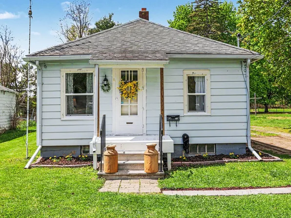 523 N Madison St, Marshall, MI 49068