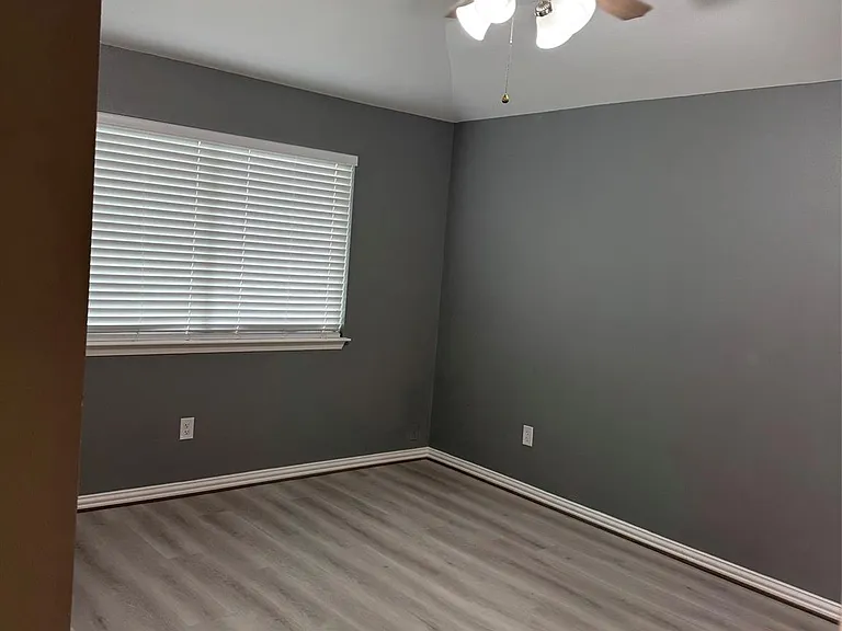 7511 Log Cradle Dr — Photo 25