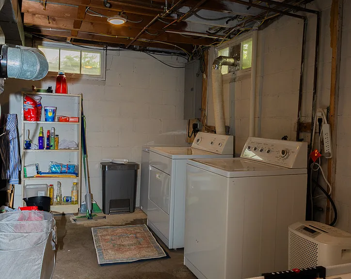 Basement washer and dryer