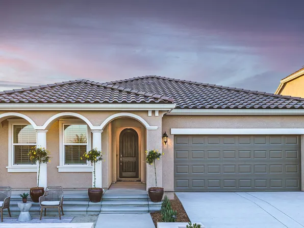 Discover 160 Plan, De Young at The Landing