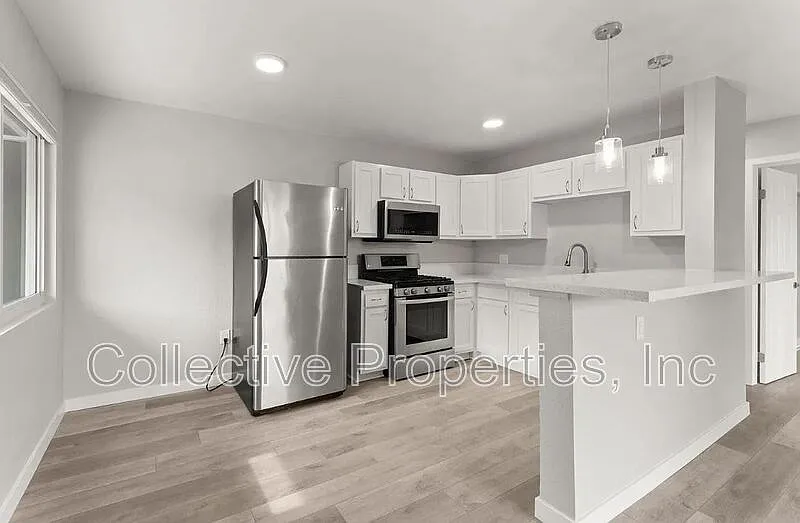 320 Willie James Jones Ave #2