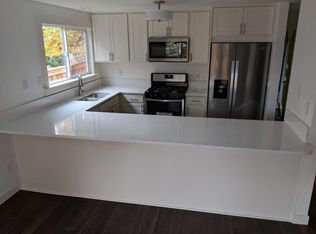 657 5th St, Lake Oswego, OR 97034