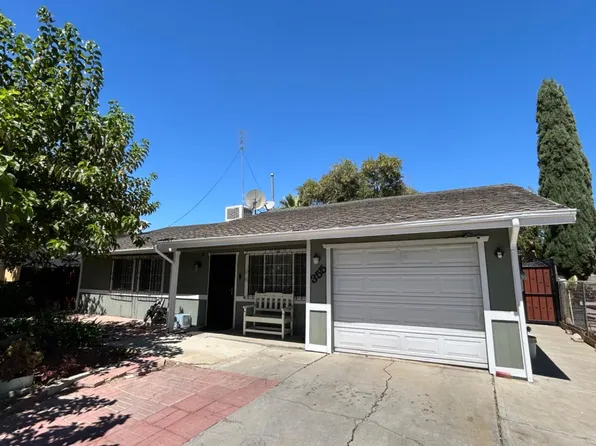 355 J St, Mendota, CA 93640