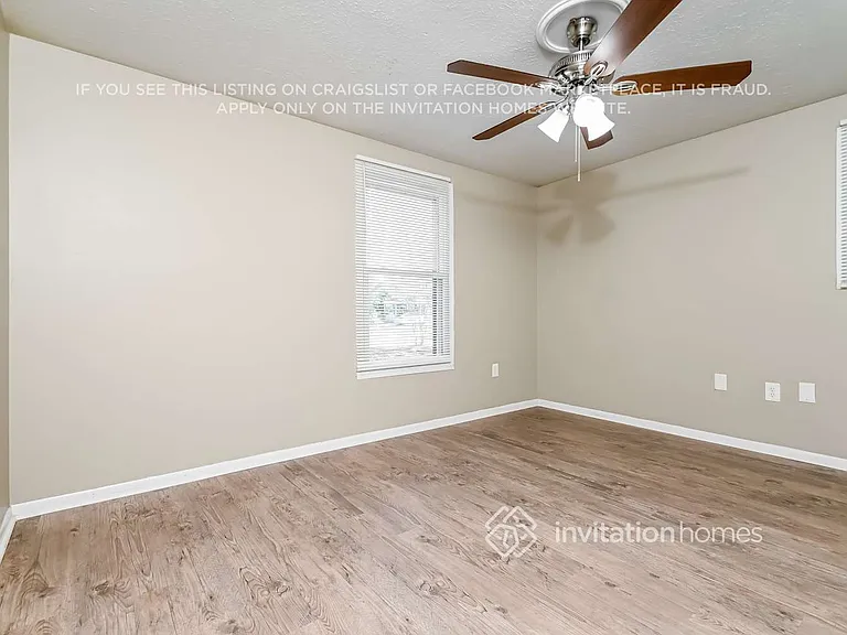 2129 Dana Pl — Photo 9