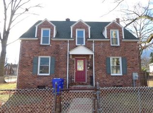 74 Glenham St, Springfield, MA 01104