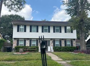 7507 Maple Tree Dr, Houston, TX 77088