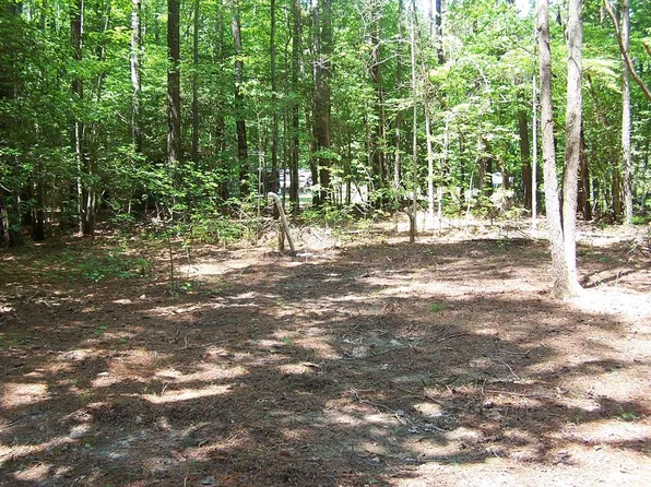 118 Buoy Dr, Heathsville, VA 22473