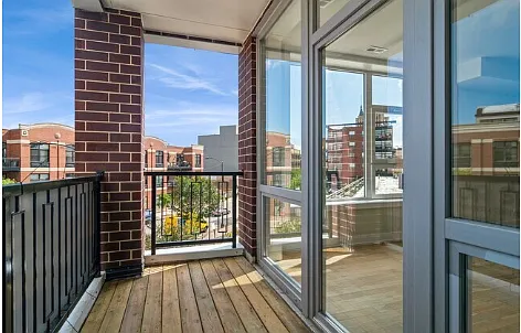 2105 W Caton St #302 — Photo 13