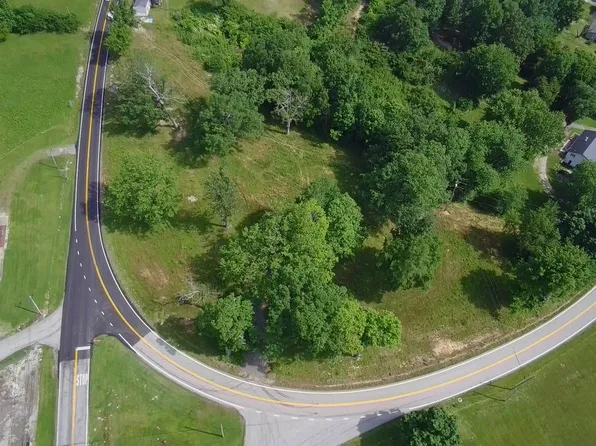 6138 Holy Cross Rd, Loretto, KY 40037