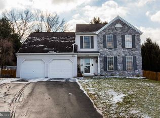 3974 Birchwood Ln, Columbia, PA 17512