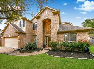 16310 Linden Springs Ct, Houston, TX 77095