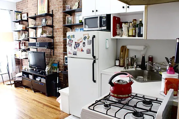 Rented by Corcoran | media 20