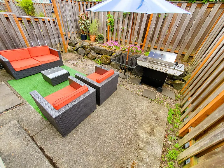 1712 SW San Mateo Ter — Photo 27