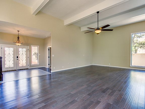 4th image of 5004 Calle De Tierra NE