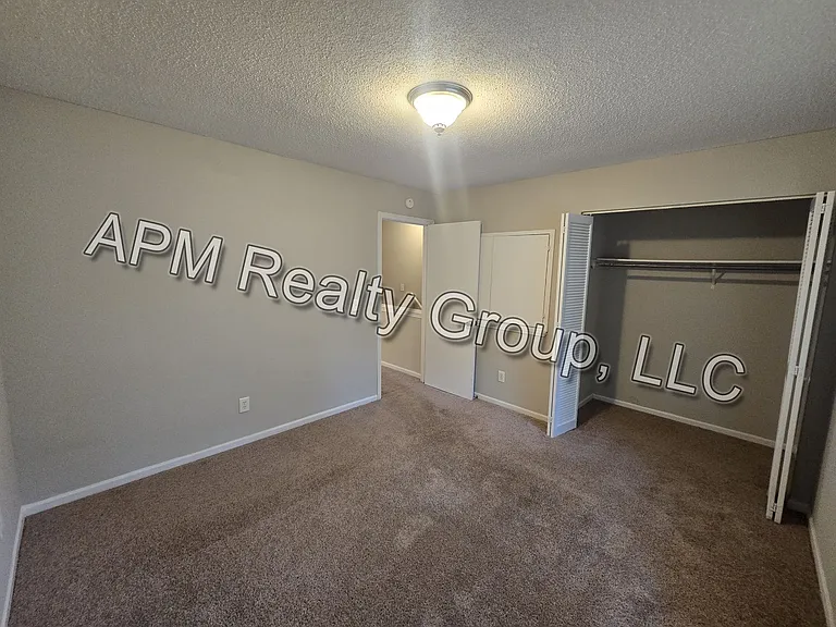 1728 Springwoods Lake Dr #B — Photo 9
