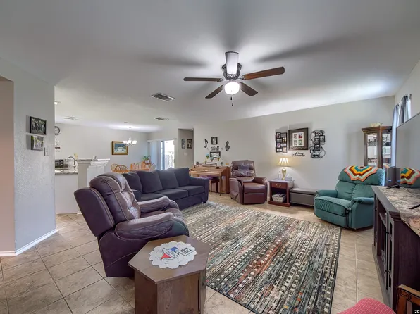 5709 Pingway, Schertz, TX 78108