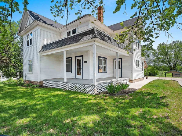 418 S Cecil St, Bonduel, WI 54107