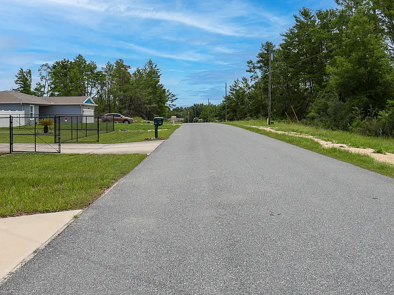 16876 SW 20th Court Rd — Photo 19