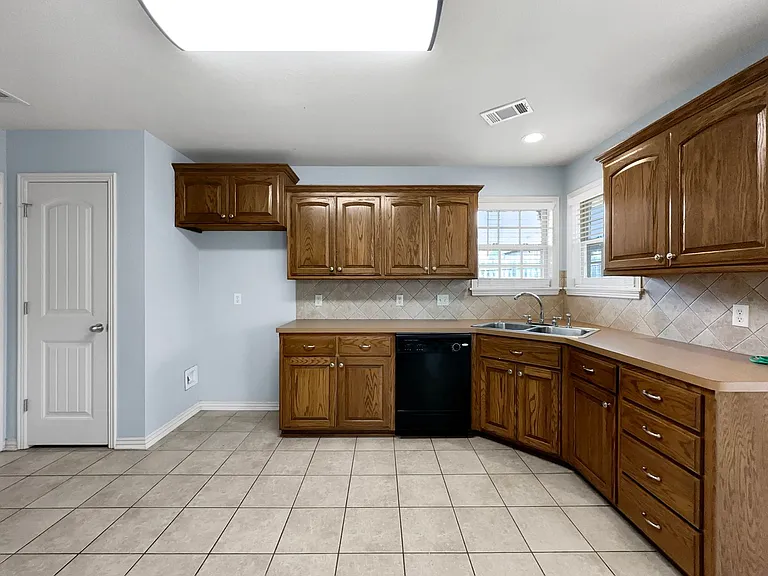2060 Kalei Ln — Photo 15