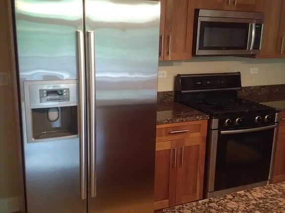 4th image of 1440 W Farwell Ave #1