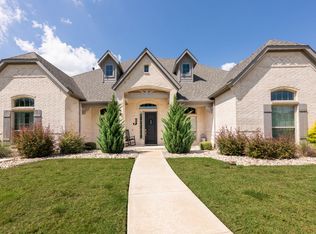 168 Falcon Point Dr, Heath, TX 75032