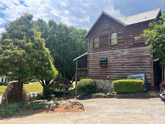 5th image of 7204 Island Mill Rd SE