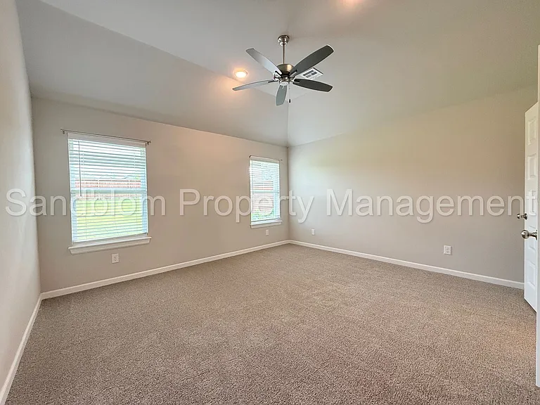 6316 E 146th St S — Photo 20
