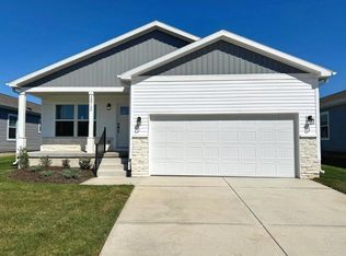 13712 W 175th Pl #56, Overland Park, KS 66221