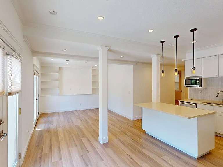 2971 California St #1 — Photo 3