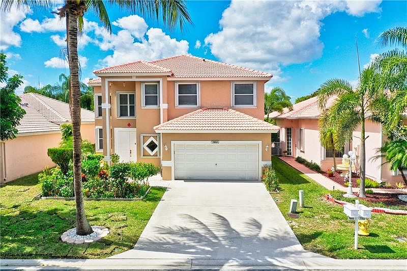 1st image of 7693 NW 60th Ln