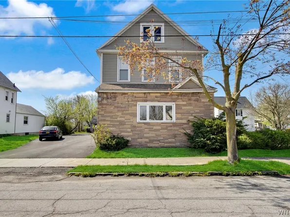 11 Laverack Ave, Depew, NY 14043