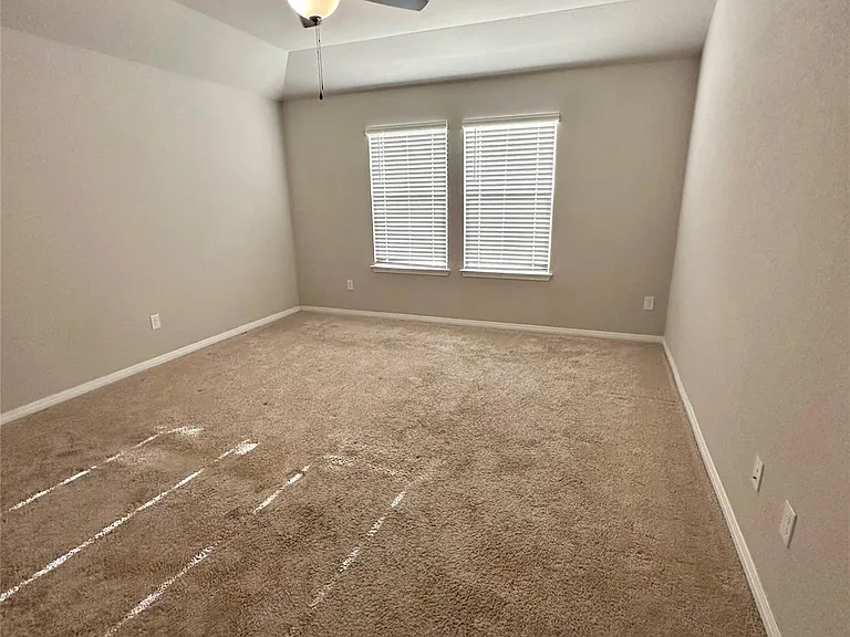 216 Windmill Palm Dr — Photo 10