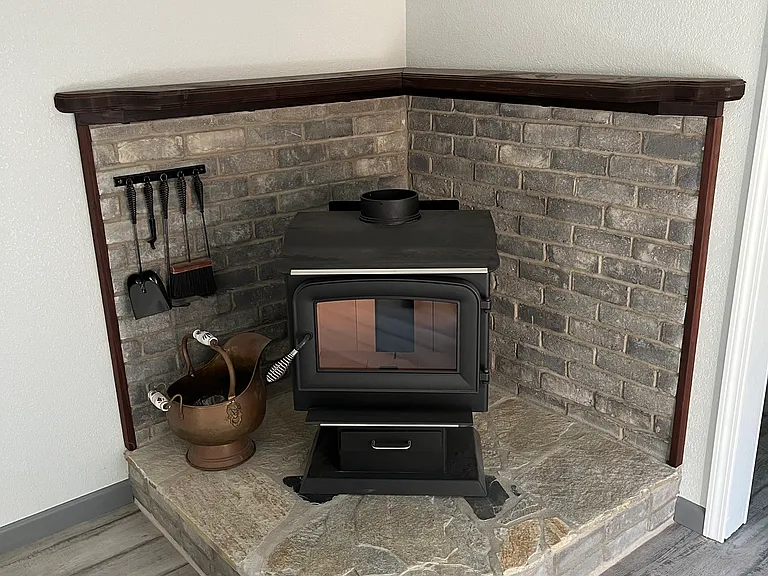 4240 Jacobus Dr — Photo 7