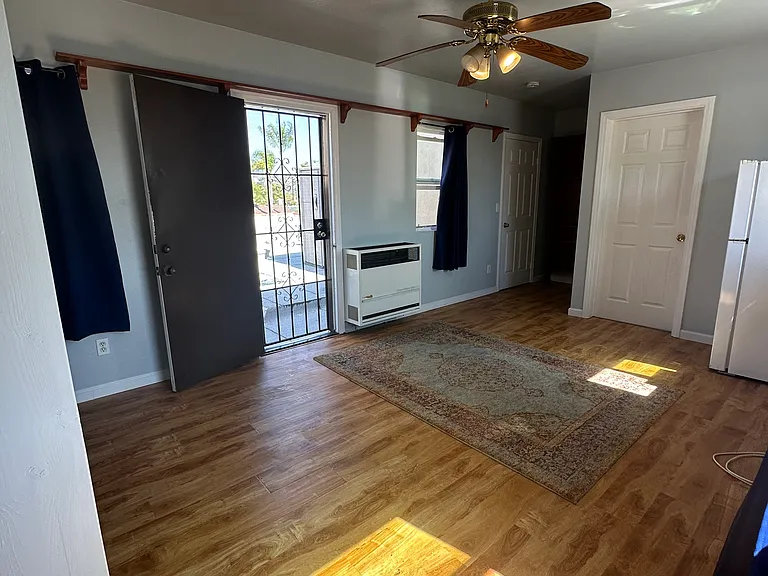4374 Harvard Ave — Photo 6