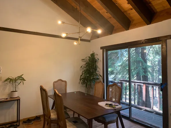 1647 Thunderbird Dr, South Lake Tahoe, CA 96150