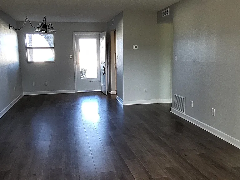 4956 Harbor Villa Ln #103 — Photo 7