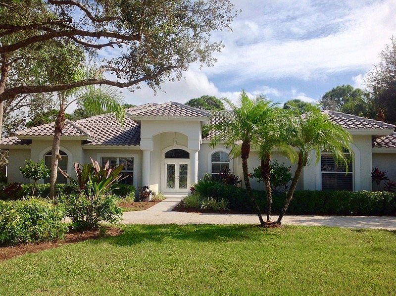 1st image of 25071 Goldcrest Dr