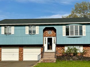 91 Telegraph Ave, Chicopee, MA 01020