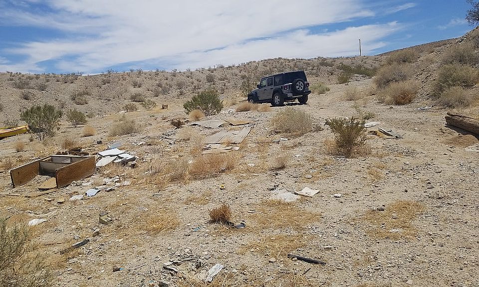 1st image of 27095 National Trails Hwy