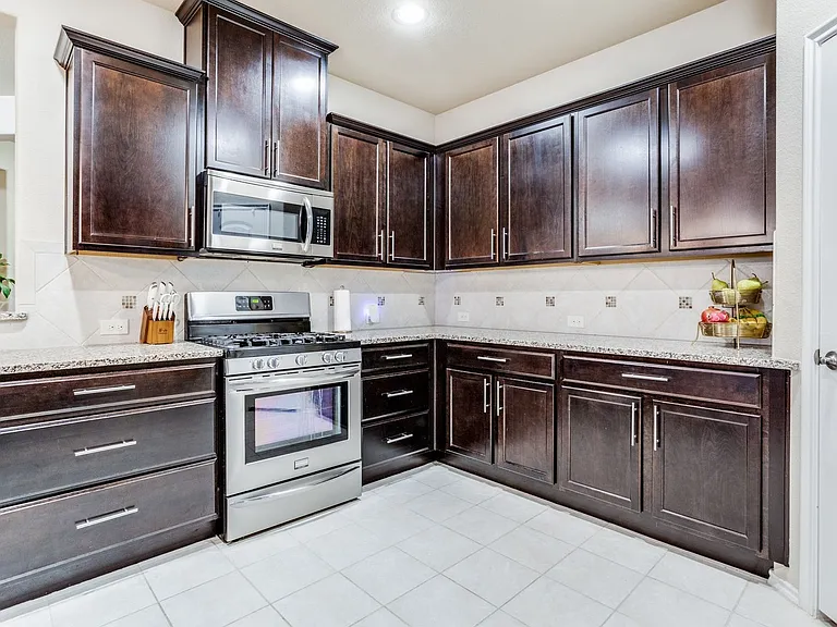 613 Blue Teal Pl — Photo 9