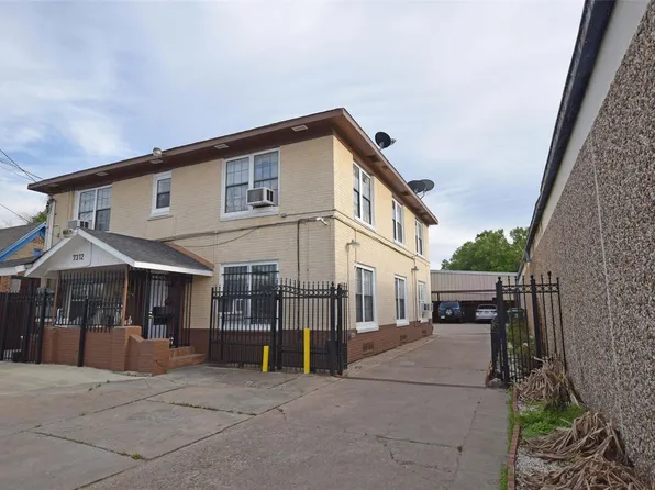 7312 Lawndale St APT 4, Houston, TX 77012