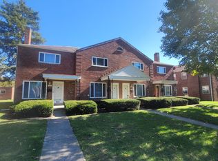 828 Kenwick Rd, Columbus, OH 43209