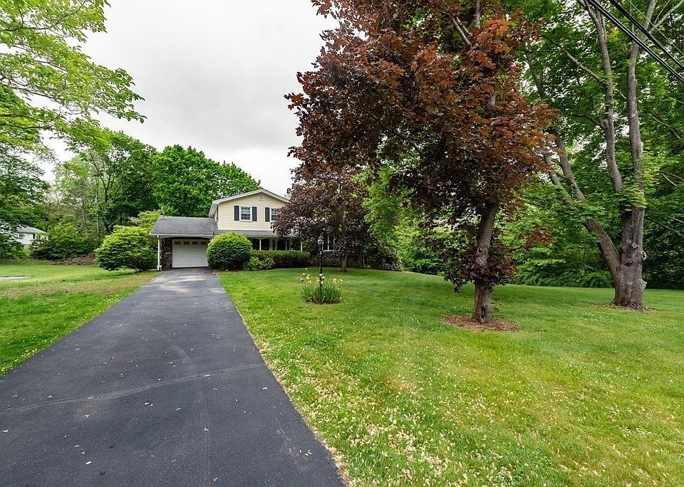 6 Valley Rd, Middleboro, MA 02346 Zillow