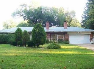 11253 Jerries Ln, Saint Louis, MO 63136