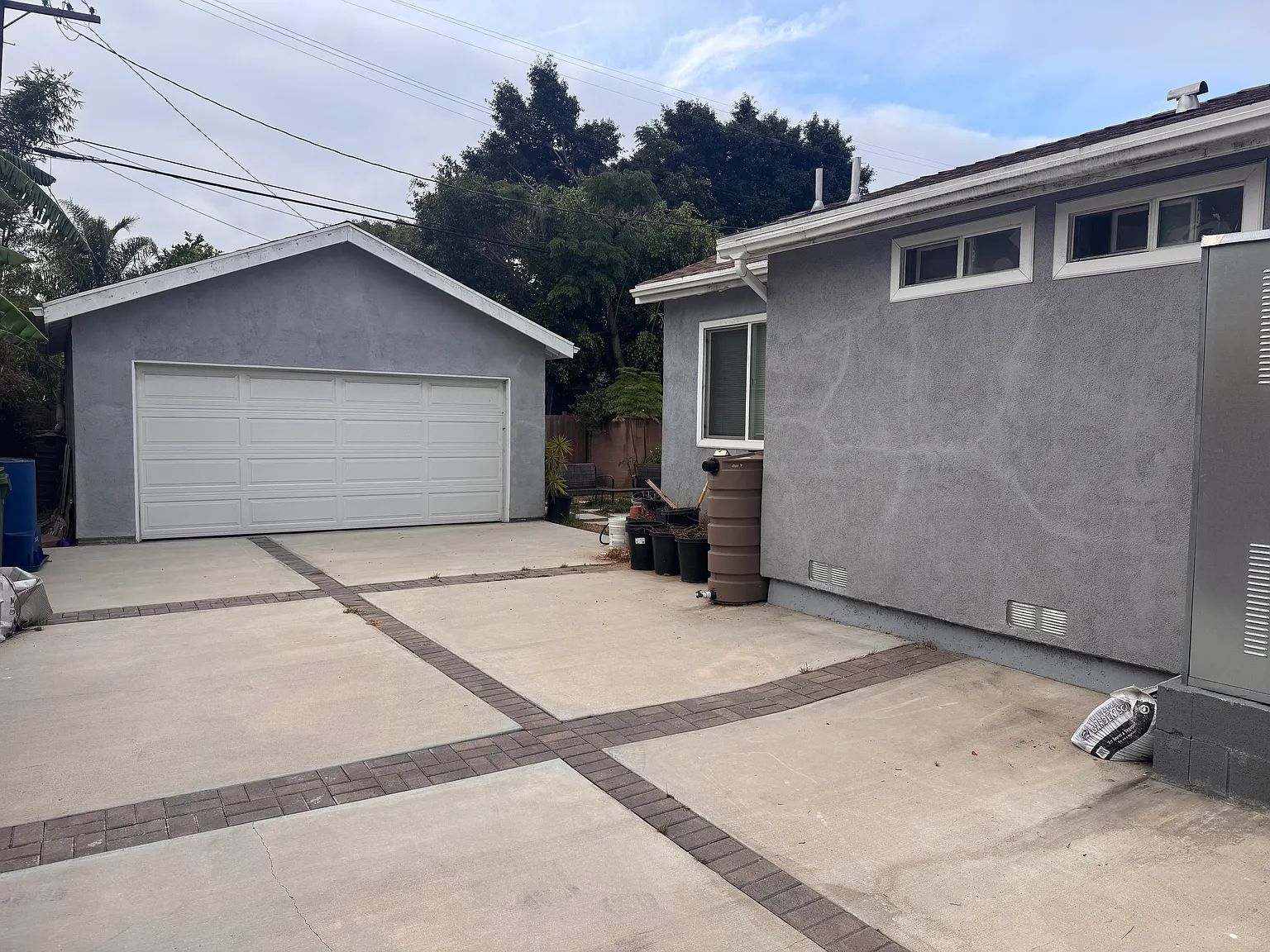 2 bed, 1050 sqft, $3,700 — Photo 1
