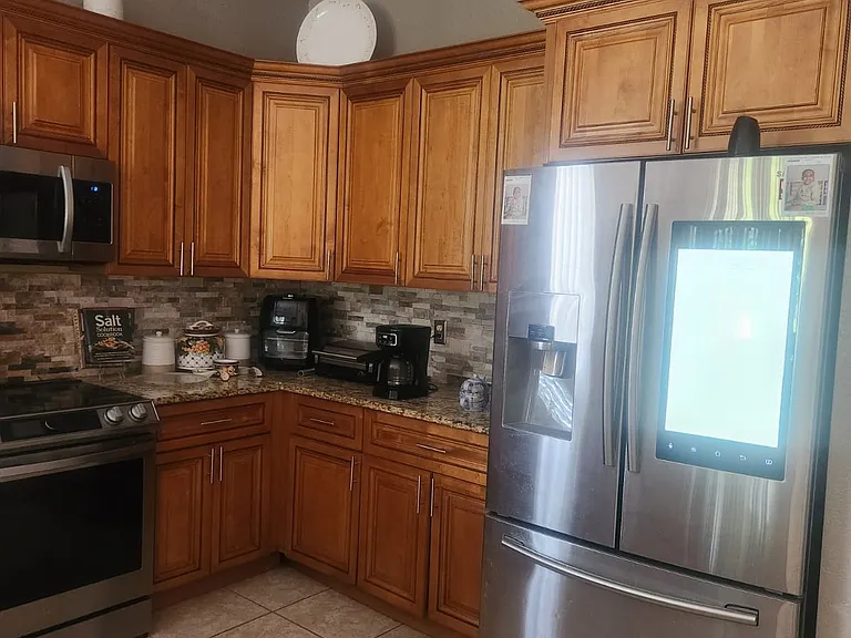 271 Gazetta Way — Photo 4